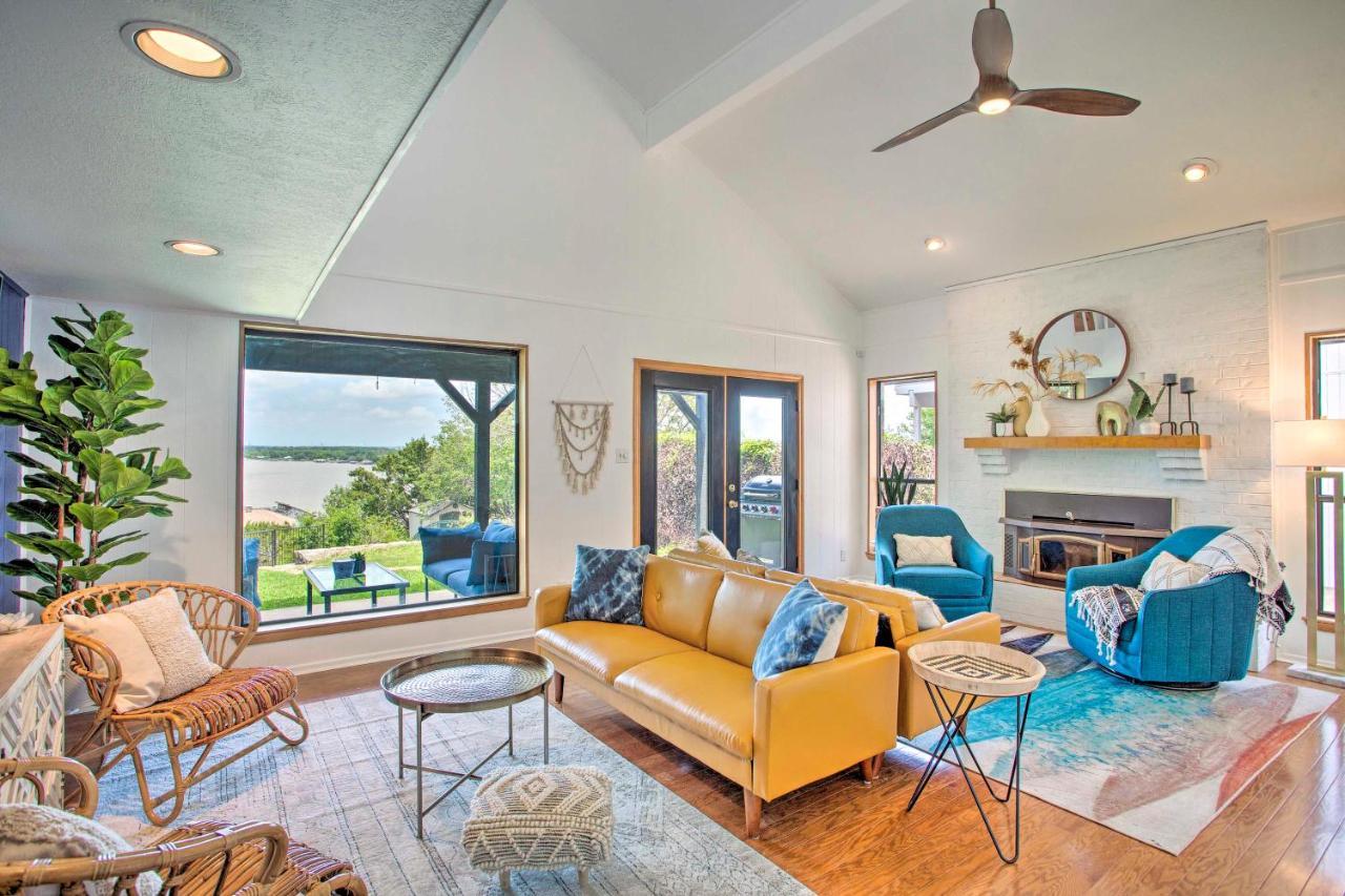 Chic Lakefront Granbury Getaway With Private Dock! Eksteriør billede