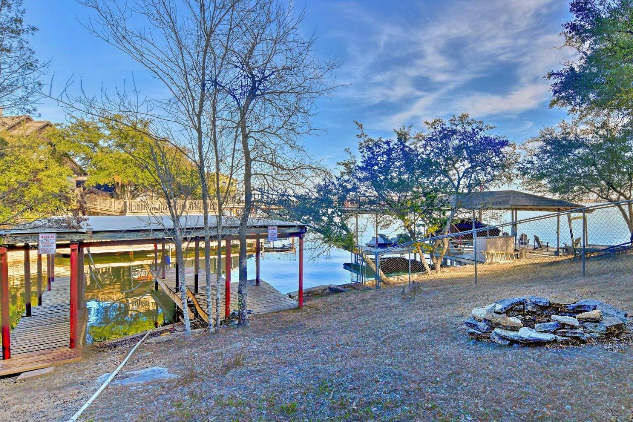 Chic Lakefront Granbury Getaway With Private Dock! Eksteriør billede